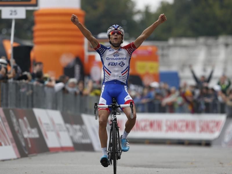 Der Franzose Thibaut Pinot hat die 112. Auflage des italienischen HErbstklassikers Il Lombardia gewonnen. Foto: Yuzuru Sunada/BELGA