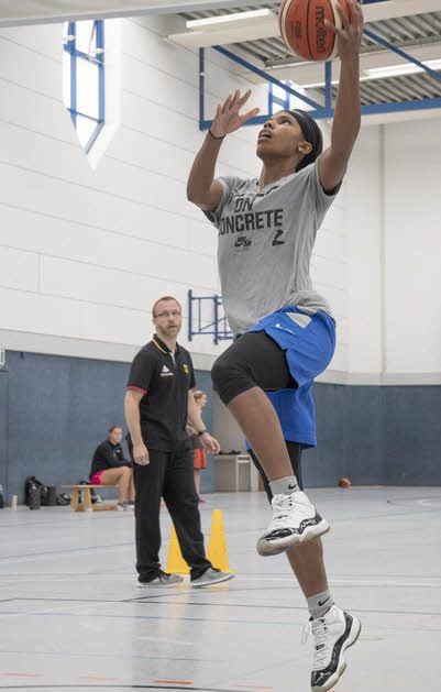 Steinwerth und Thompson (r.)