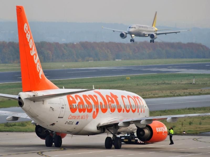 Billigflieger wie Easyjet sind in Europa auf dem Vormarsch - sie bauen ihr Streckennetz aus und machen den etablierten Airlines Marktanteile streitig. Foto: Bernd Thissen