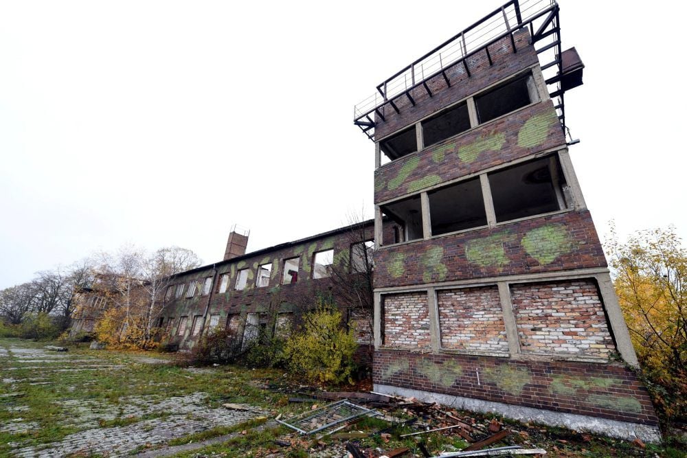Der ehemalige Tower des Köthener Flugplatzes