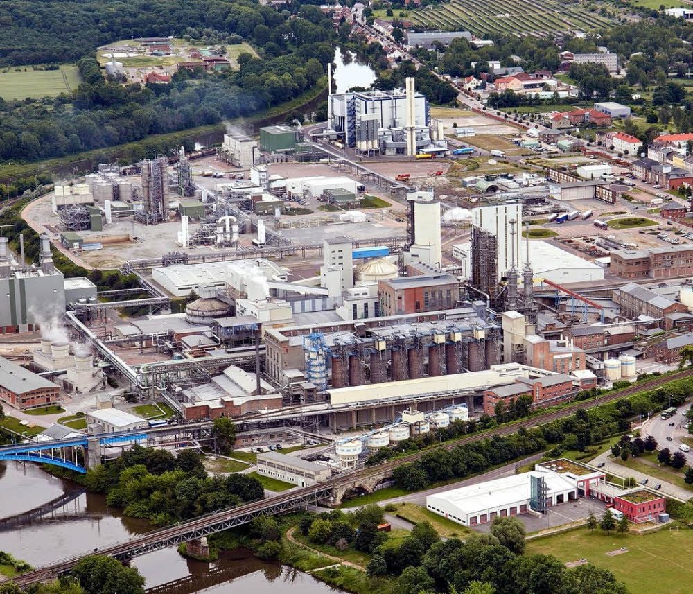 Solvay in Bernburg gehört nicht nur zu den Traditionsunternehmen sondern auch zu den beschäftigungsstärksten in Sachsen-Anhalt. Das ergibt eine Studie der Norddeutschen Landesbank.