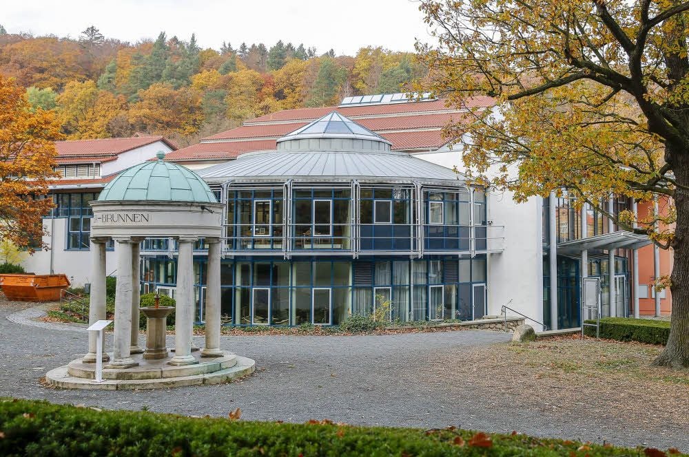 Das Kurzentrum Bad Suderode. Der Eigentümer will es sanieren, umbauen und wieder in Betrieb nehmen sowie durch eine Reha-Klinik erweitern.