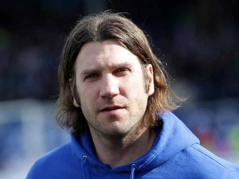 Trainer Torsten Frings von Darmstadt im Interview vor dem Spiel. Foto: Hasan Bratic/Archiv