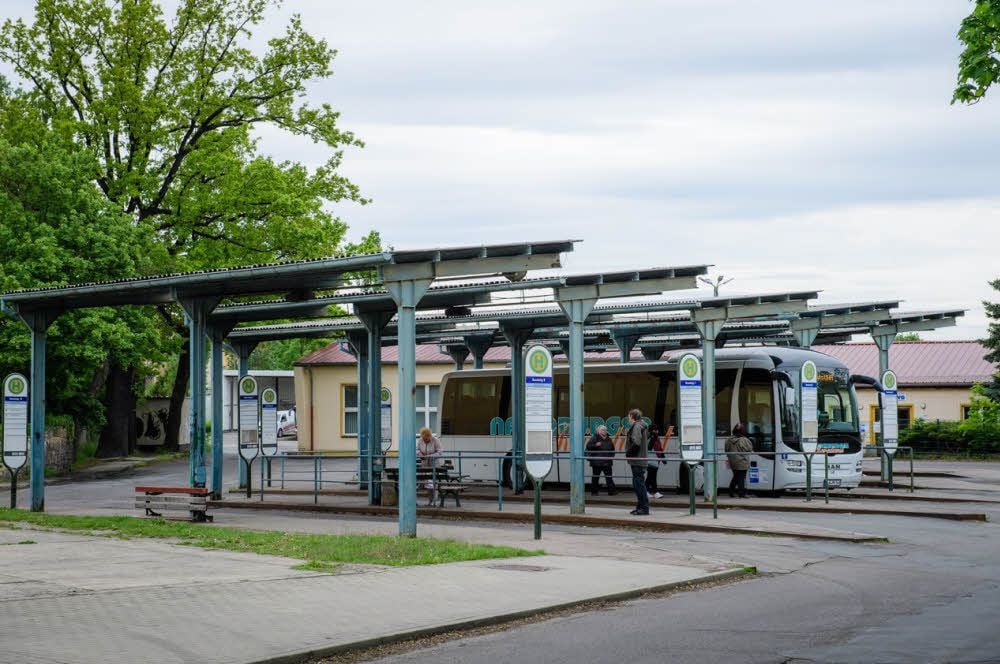 City-Bus-Stopp in der Halleschen Straße