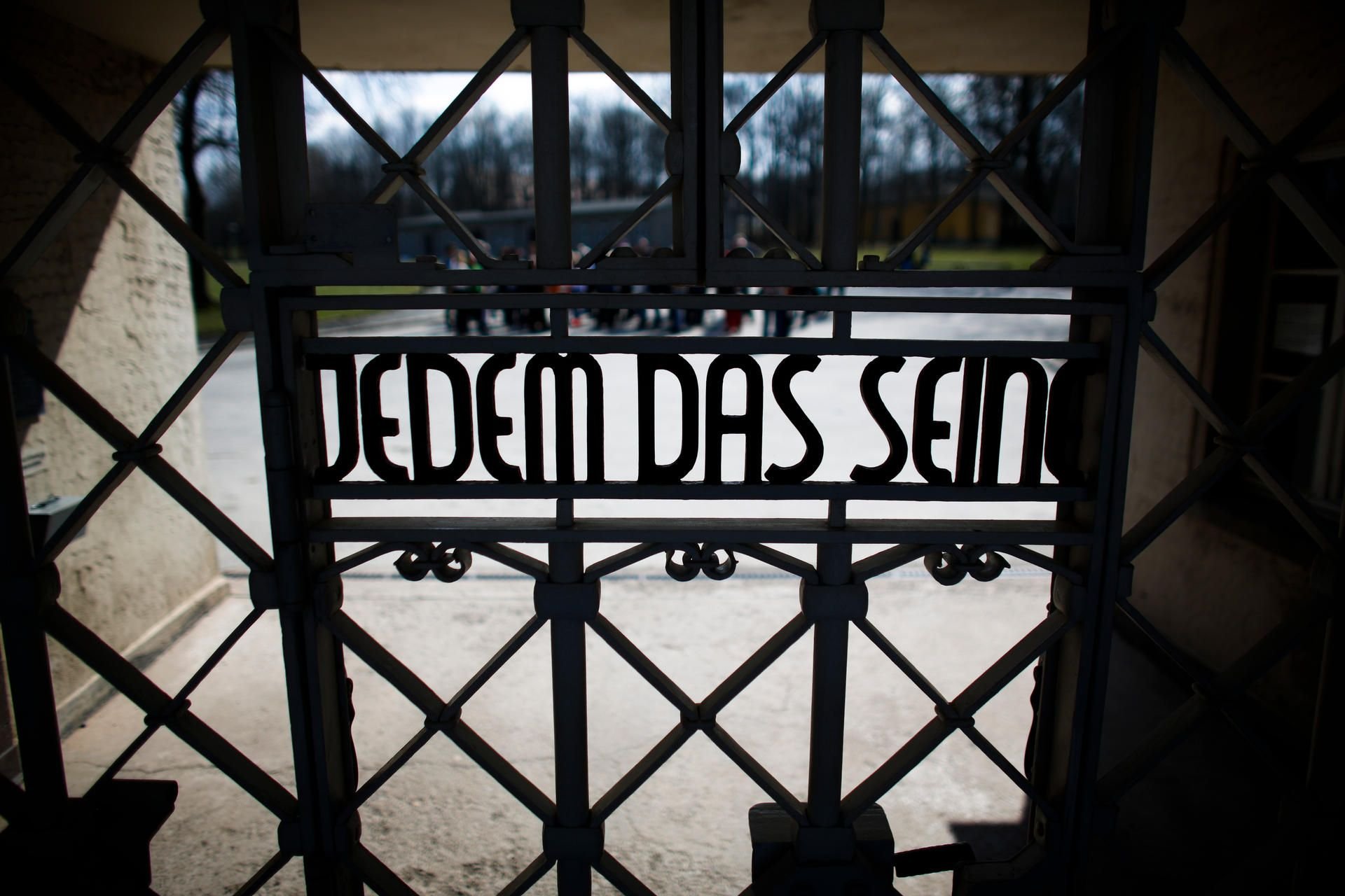 Schriftzug an der KZ-Gedenkstätte in Buchenwald