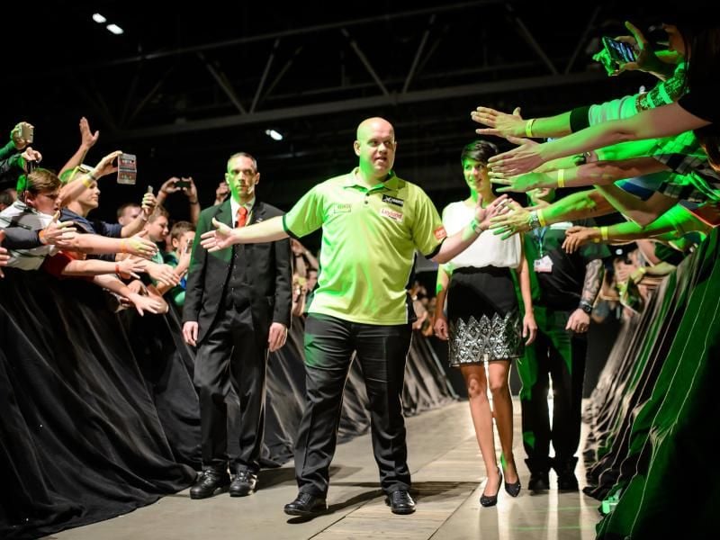 Michael van Gerwen ist der Topfavorit und hofft auf seinen dritten WM-Titel.