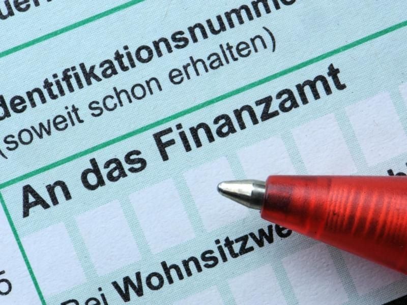 Fahrtkosten für Besuche eines Kindes können nicht in der Steuererklärung angegeben werden. Foto: Armin Weigel/dpa