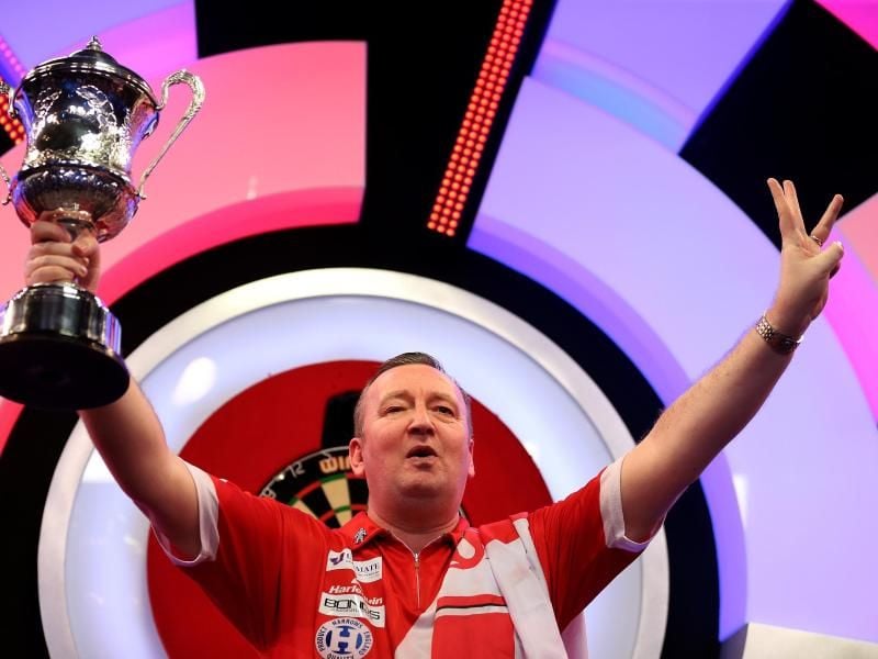 Glen Durrant hat sich mit dem Coronavirus infiziert. Foto: Steven Paston/PA Wire/dpa