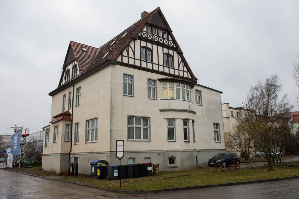 In dieser Villa in der Delitzscher Straße befindet sich die Niederlassung der Gerüstbaufirma Bilfinger-Arnholdt. Sie soll zugemacht werden