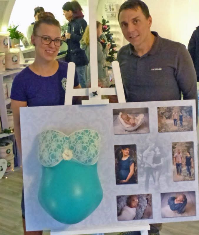 Sie sind jetzt ein Team: Babybauch-Künstlerin Mandy Förster und der Fotograf Christian Schubert.