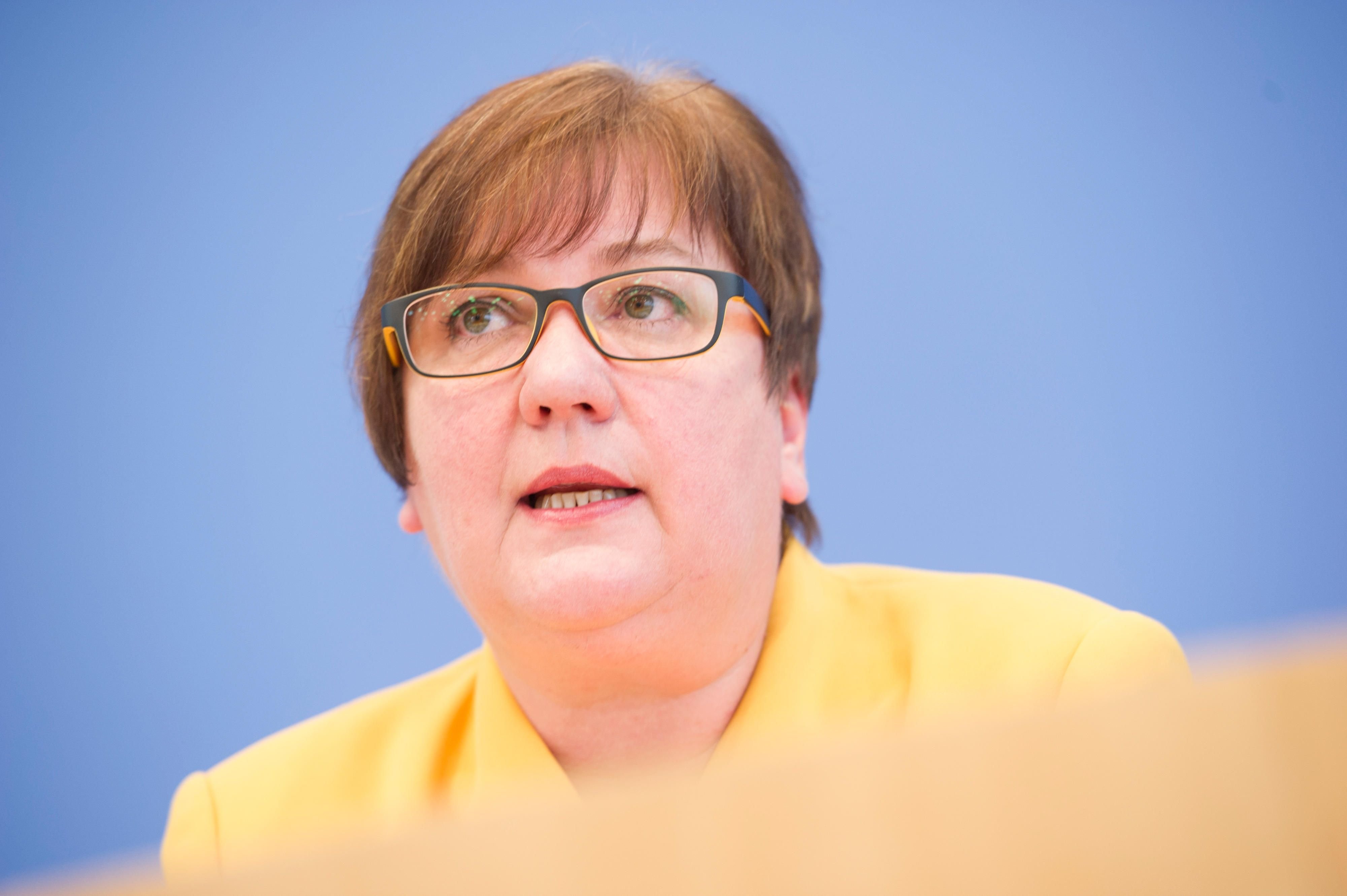 Die Ostbeauftragte der Bundesrepublik Iris Gleicke von der SPD will die Probleme, die es im Osten Deutschlands gibt, beim Namen nennen.