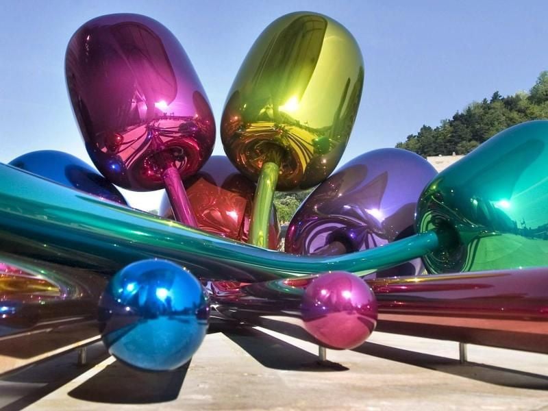 Die Riesenskulptur „Tulpenstrauß” ("Tulips") von US-Künstler Jeff Koons in Bilbao. Foto: Alfredo Aldai