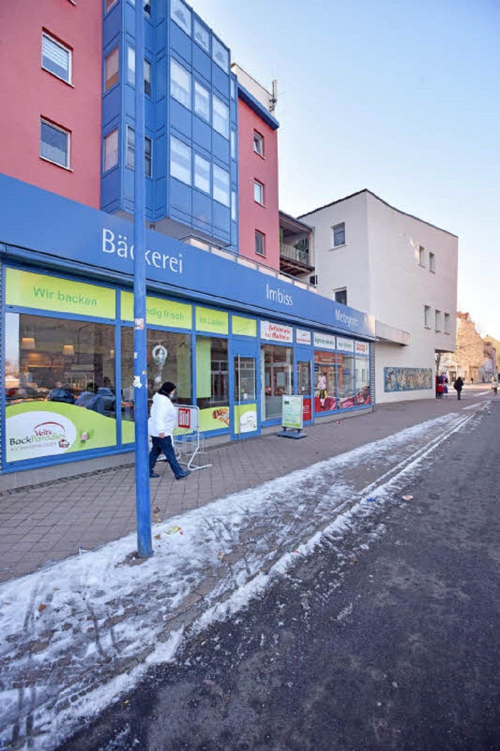 Wieder sind Diebe in drei Geschäfte in der Burgstraße eingestiegen.