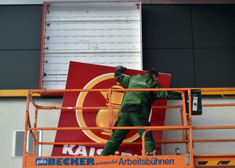Das Kaiser’s-Schild verschwand vielerorts.