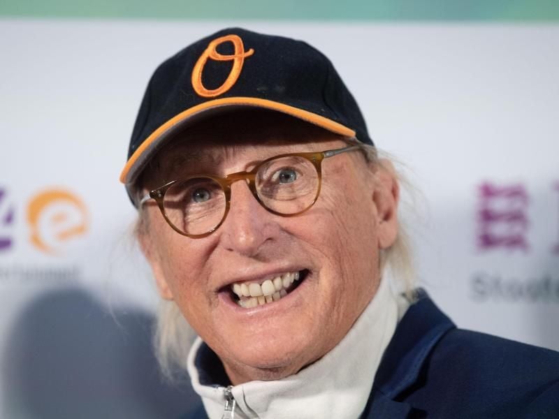 Otto Waalkes, Komiker, steht vor der Verleihung des Deutschen Animationssprecherpreis auf dem roten Teppich. Foto:Marijan Murat