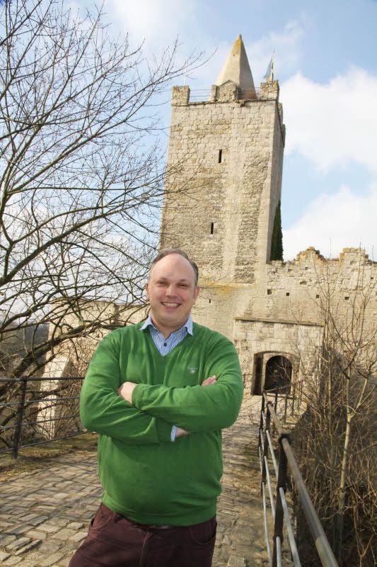 Mann mit Burg: Thiemo von Creytz.