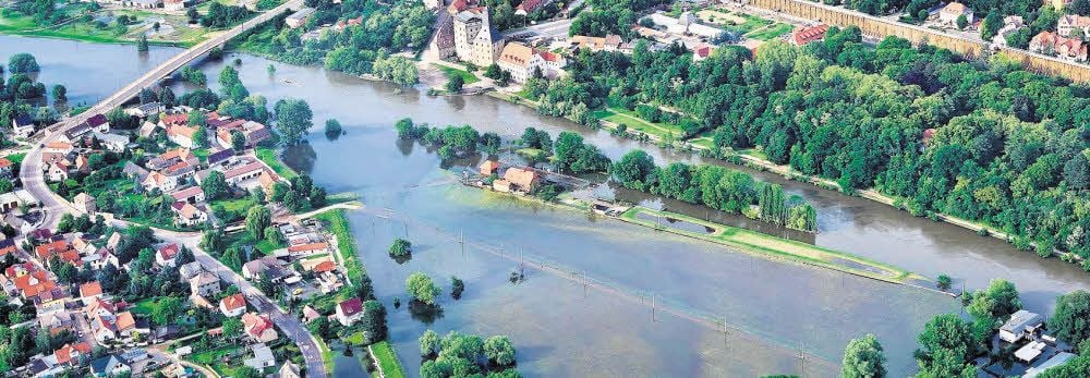 Hochwasser 2013: Kirchfährendorf bei Bad Dürrenberg