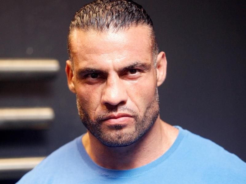 Sieht sich einem Dopingverdacht ausgesetzt: Boxer Manuek Charr. Foto: Roland Weihrauch