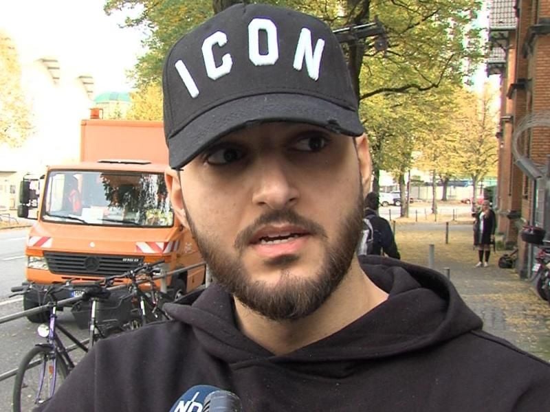 Der Youtuber „ApoRed” wurde zu einer Bewährungsstrafe verurteilt. Foto: Tnn/dpa/Archiv