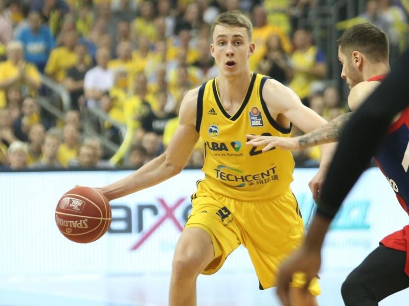 ALBA Berlin muss die nächste Saison ohne Franz Wagner (l) planen. Foto: Andreas Gora