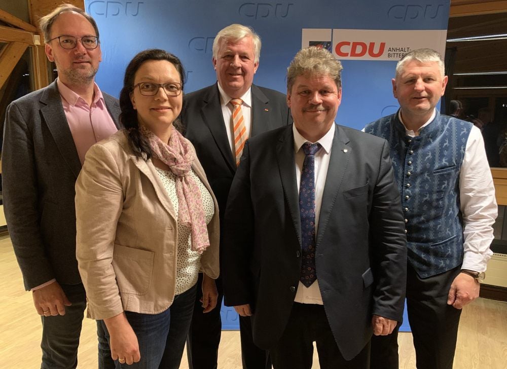 Wahlen bei der CDU: Lars-Jörn Zimmer, Sandra Warmuth, Kees de Vries, der Abgeordnete und Kandidat Dietmar Krause und Uwe Schulze.