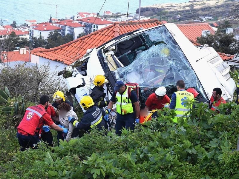 Der Fahrer spricht einem Medienbericht zufolge von „technischem Versagen” seines Fahrzeugs. Foto: Rui Silva/Aspress/Global Imagens/AP