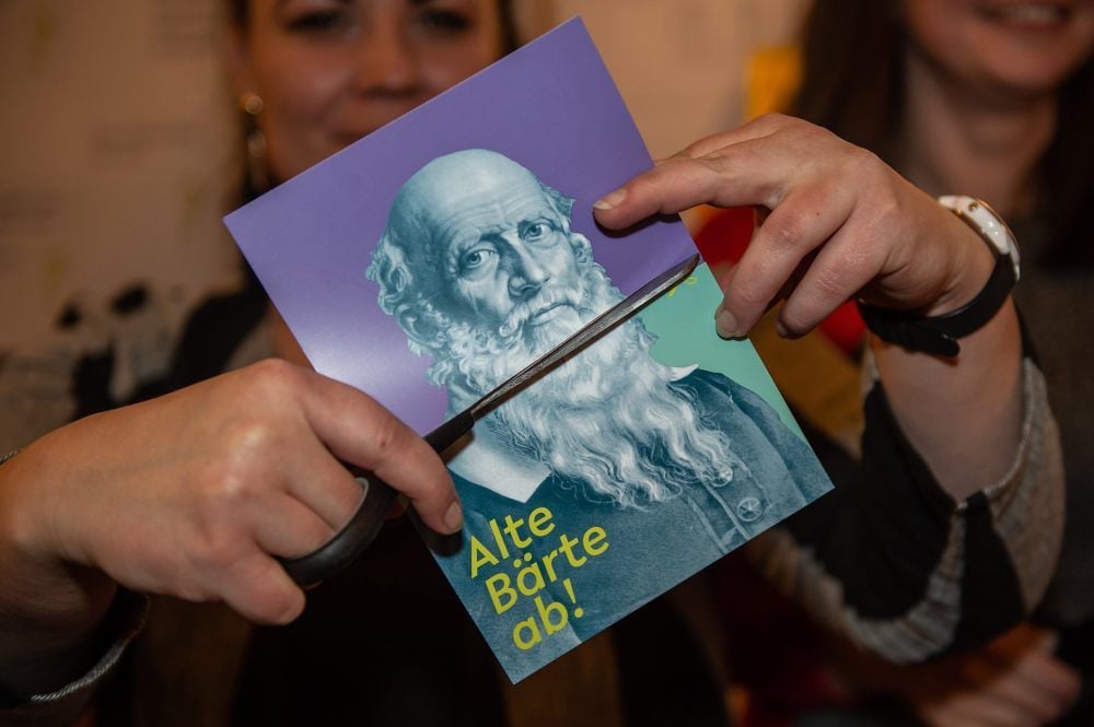 Schnippschnapp Bart ab! Für die Neugestaltung und Neuausrichtung des Freyburger Jahn-Museums werden neue Wege gegangen.