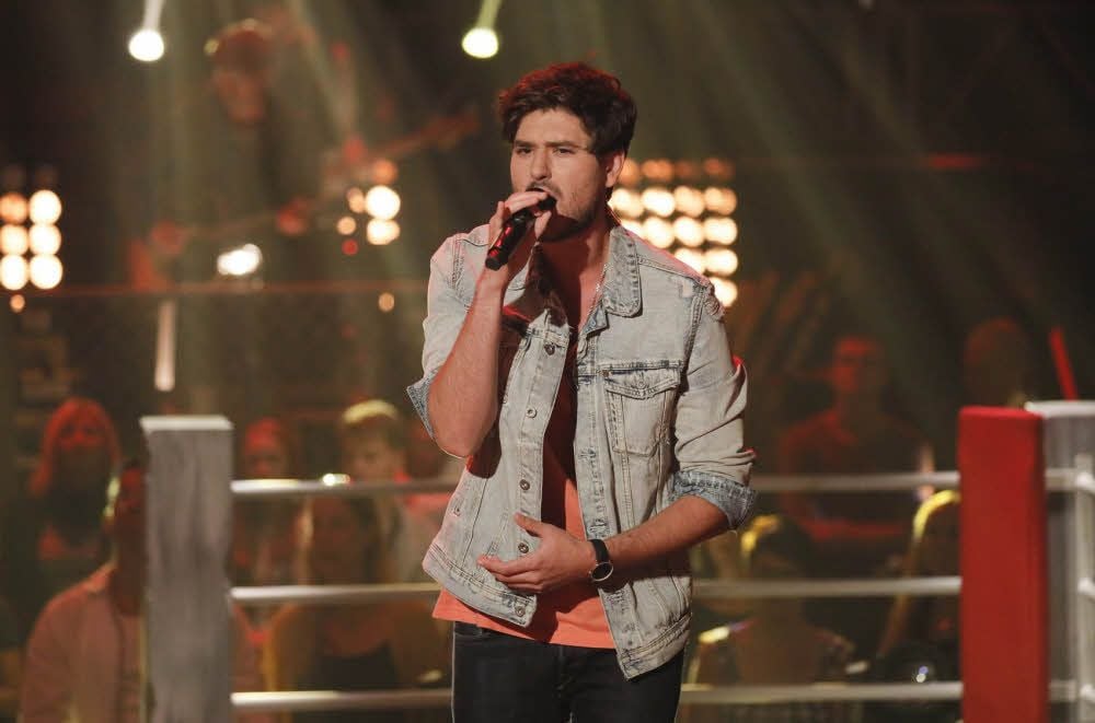 Flo Unger steht bei „The Voice of Germany“ zum zweiten Mal auf der Bühne. Dieses Mal muss er sich in den Battles beweisen.