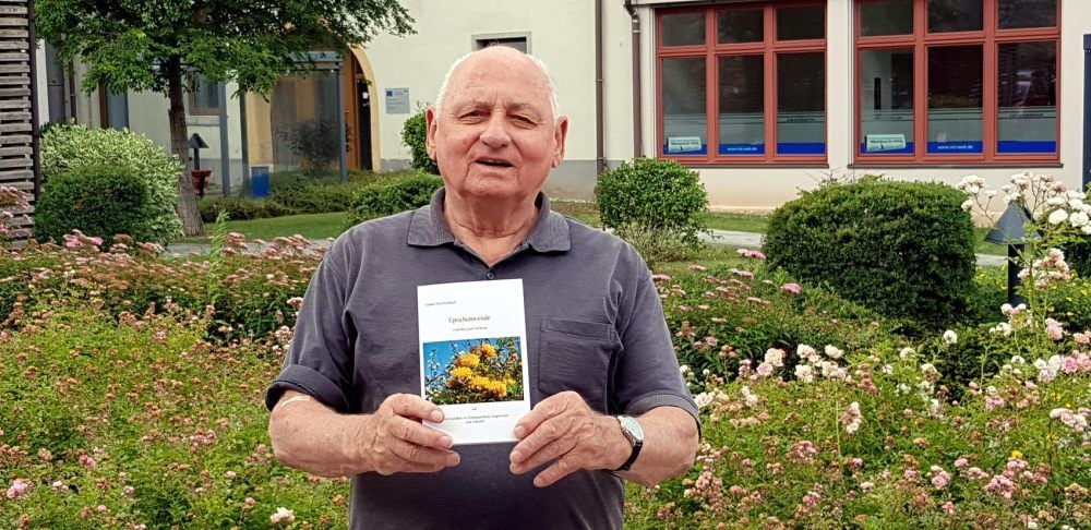 Der Weißenfelser Günter Blechschmidt hat bereits neun Bücher geschrieben. „Epochenwende“ heißt das Jüngste.