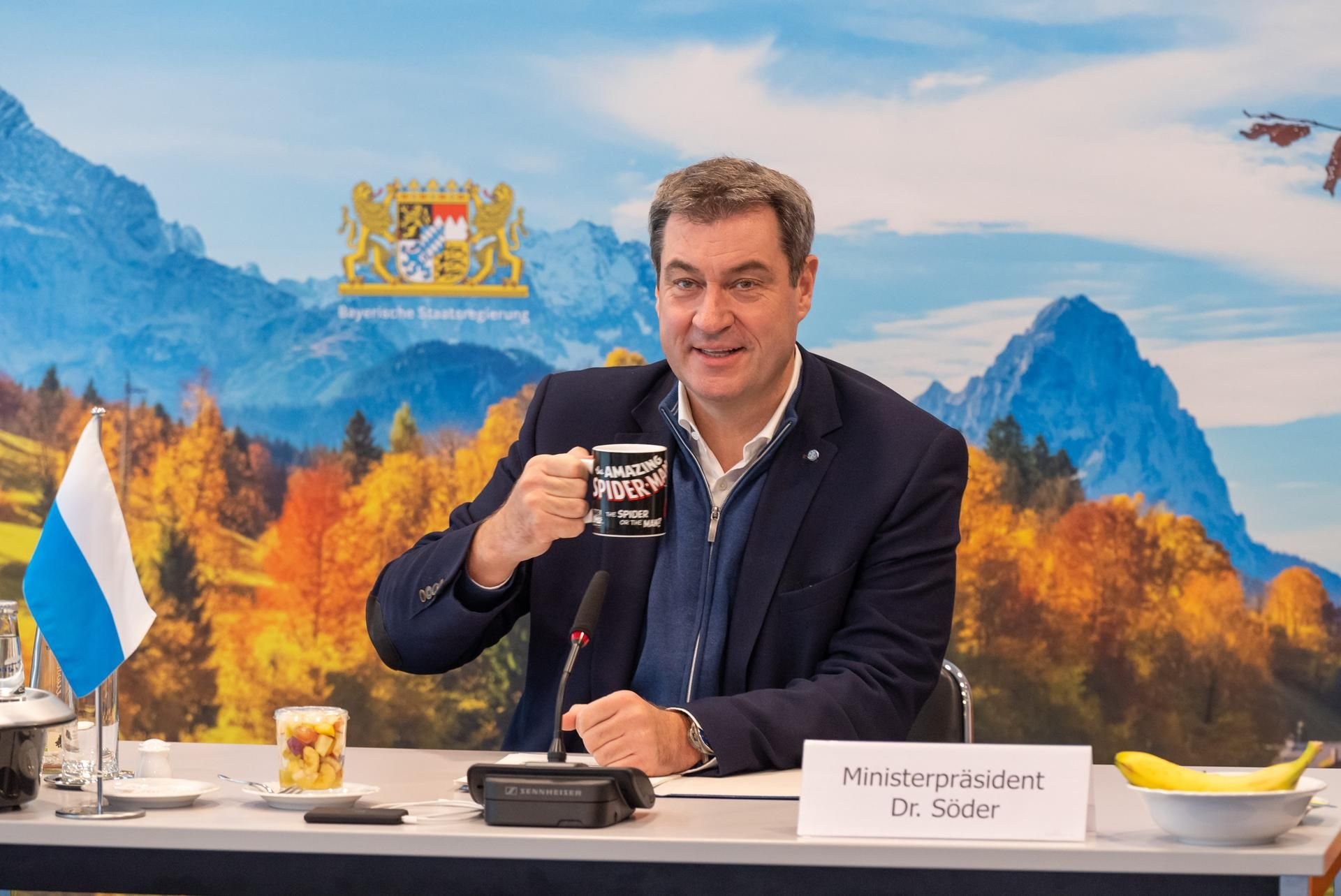 Markus Söder zu Beginn einer Kabinettssitzung in der Bayerischen Staatskanzle