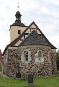 Nach rund 600 Jahren ging in der Kirche von Naundorf bei Seyda die Ära des Läutens von Hand zu Ende.