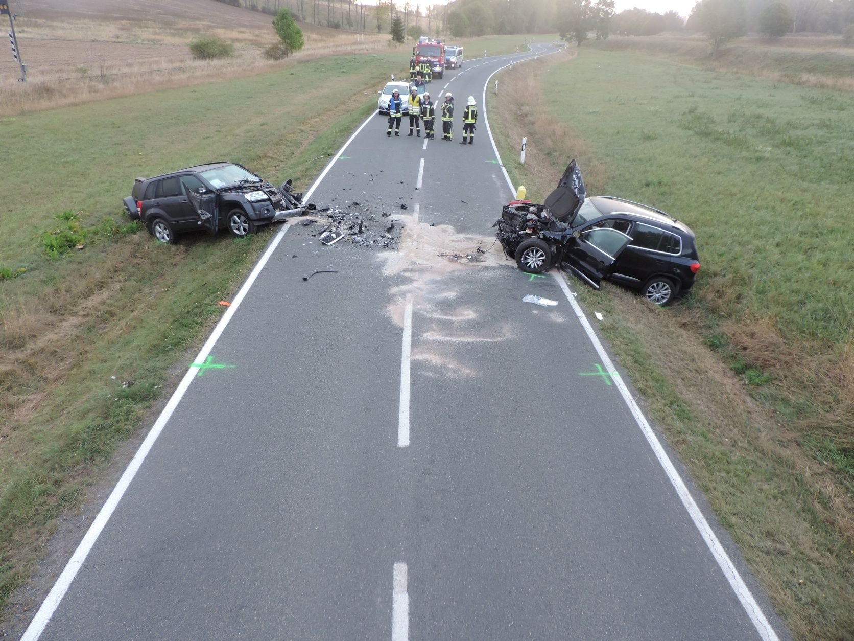 Die Autos waren 100 Meter hinter dem Ortsausgang von Osterwieck Richtung Berßel frontal aufeinander geprallt.