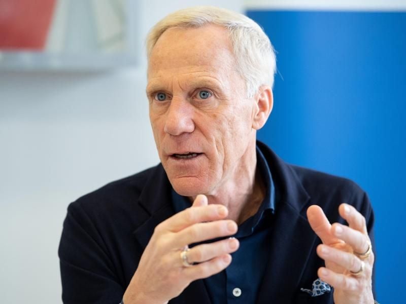 Ingo Froböse sieht den E-Sport in Zukunft ebenso bedeutend wie Fußball. Foto: Marius Becker