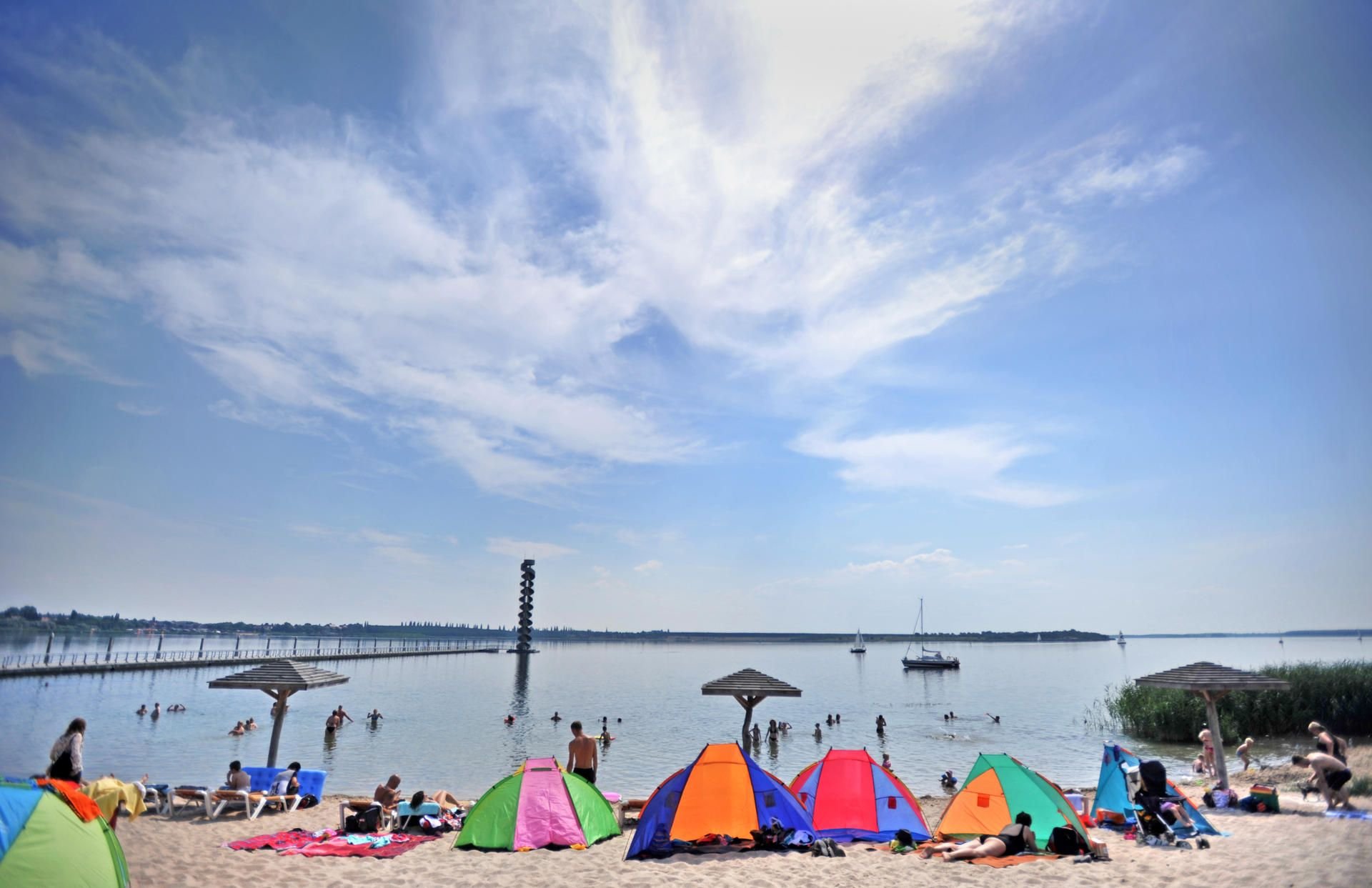 Ob zum Baden, Segeln oder Tauchen - der Goitzschesee bietet viele Freizeitmöglichkeiten. Doch er hat noch viel mehr Potenzial.