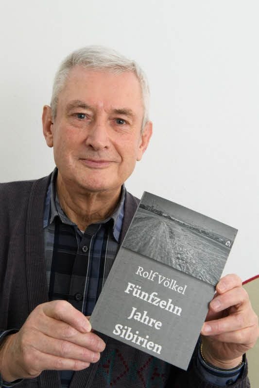 Der Naumburger Rolf Völkel hat sein erstes Buch veröffentlicht: „Fünfzehn Jahre Sibirien“, in dem er die Erlebnisse eines Freundes verarbeitet.