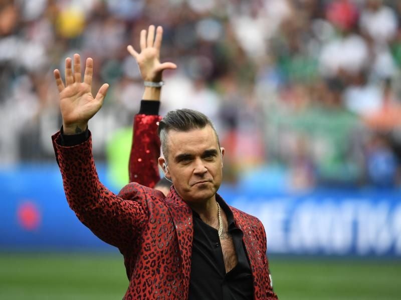 Sorgte bei der Eröffnungsfeier für Wirbel: Popstar Robbie Williams. Foto: Federico Gambarini