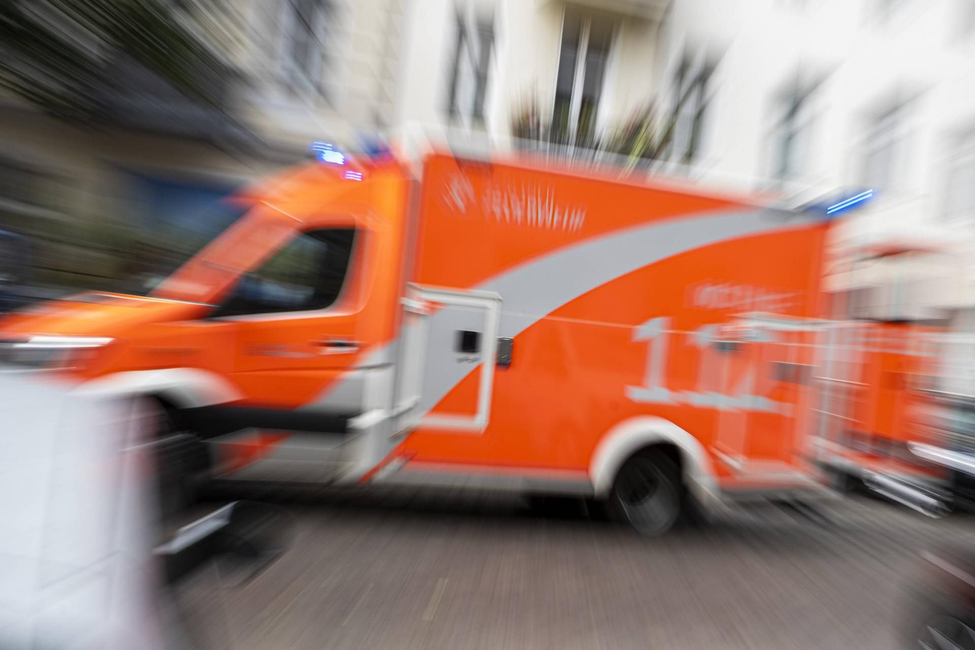 In Berlin-Tempelhof ist es zu einer Massenschlägerei mit 14 Verletzten gekommen. (Symbolbild)