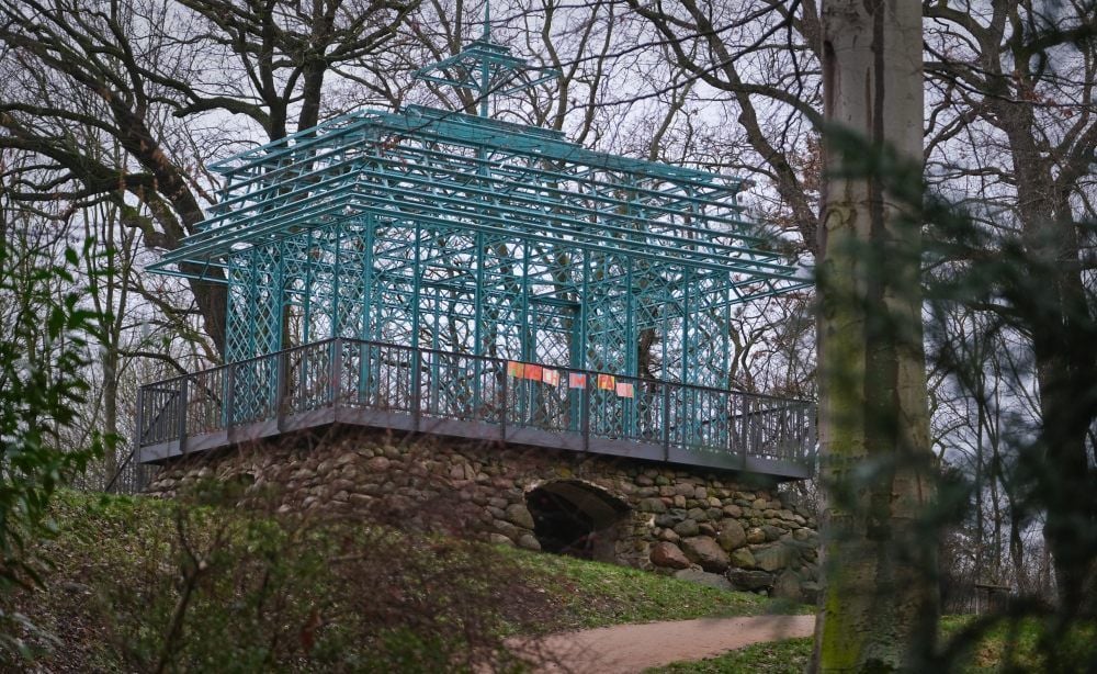 Zum Punsch wird am Sonntag am Teehäuschen im Dieskauer Park eingeladen.