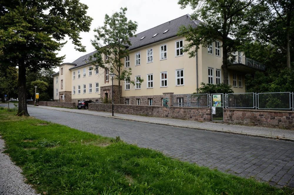 Das Gebäude ist der letzte öffentliche Bau von Wilhelm Jost.