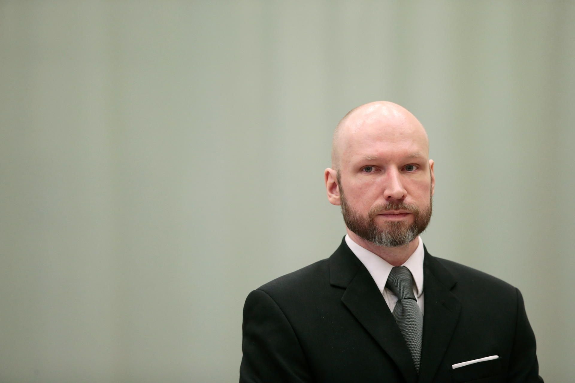 Anders Breivik hat seinen Namen in Fjotolf Hansen geändert.