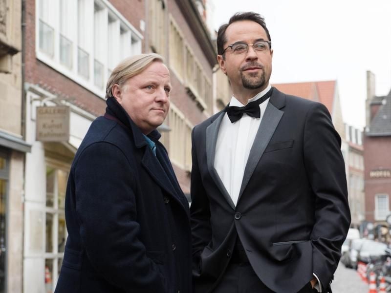 Männer für Millionen: Axel Prahl und Jan Josef Liefers. Foto: Bernd Thissen