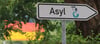 Hinweisschild zur Zentralen Anlaufstelle für Asylbewerber (ZASt) in Halberstadt: In Stendal soll eine weitere Erstaufnahme-Einrichtung entstehen.