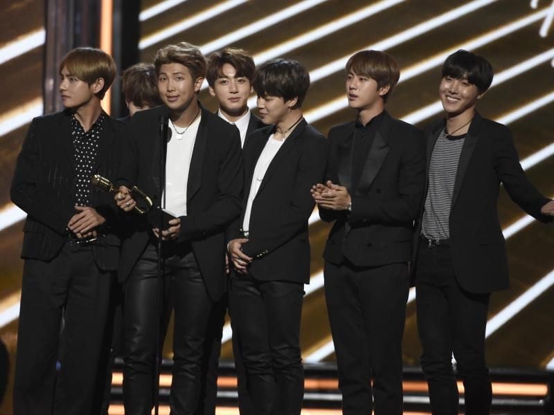 Die südkoreanische Boygroup BTS (Bangtan Boys) bei der Verleihung der Billboard Music Awards 2017. Foto: Chris Pizzello