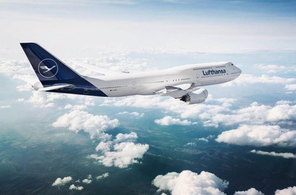 Der Einbruch des Flugverkehrs in der Corona-Krise hat der Lufthansa auch im Sommer einen Milliardenverlust eingebrockt.