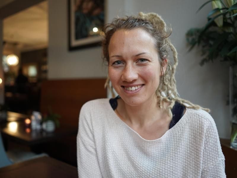 Franziska Borkel ist HIV-positiv. Durch die Therapie kann sie niemanden anstecken. Foto: Jörg Carstensen