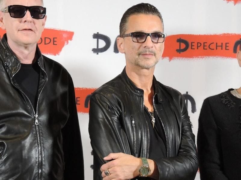 Keyboarder Andrew Fletcher (l-r), Frontmann Dave Gahan und Gitarrist Martin Gore von Depeche Mode 2016 in Mailand. Foto: Lena Klimkeit
