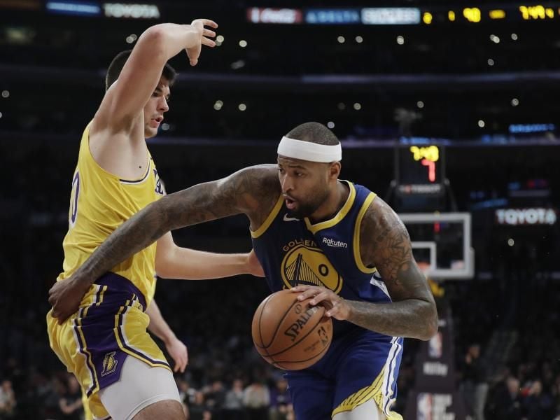 War erst im Sommer zu den Lakers gewechselt: DeMarcus Cousins (r). Foto: Marcio Jose Sanchez/AP