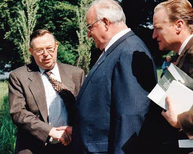 Am 17. Juli 1996 besuchte Bundeskanzler Helmut Kohl (CDU) die Wörlitzer Parkanlagen.