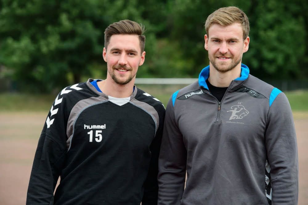 Sind vom Zweitligisten Dessau-Roßlau zum HCB gewechselt: Tom Hanner (l.) und Florian Pfeiffer.