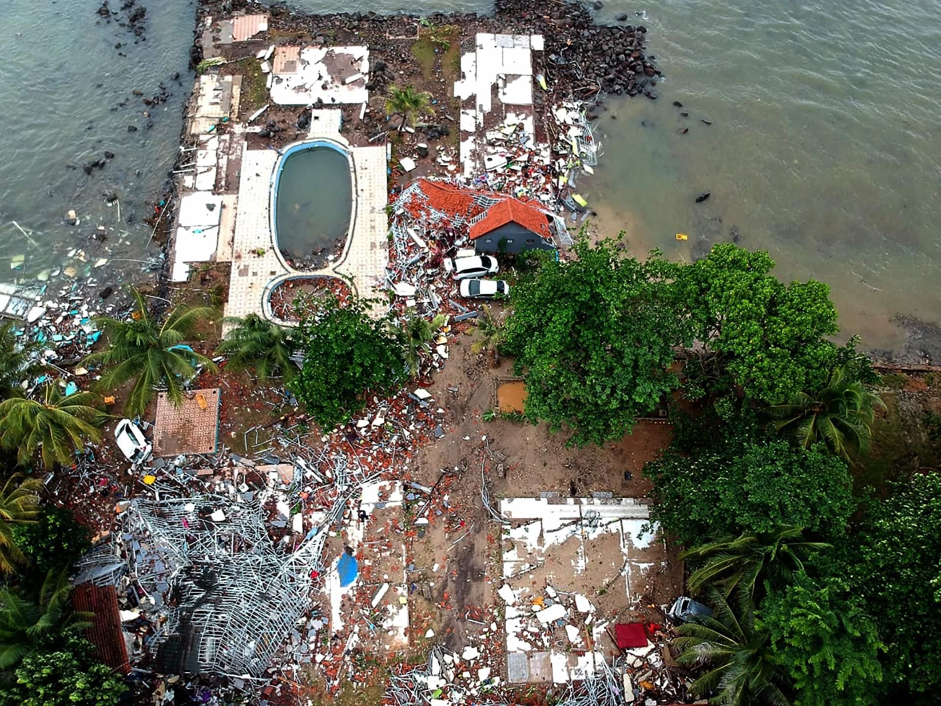 Zerstörung nach dem Tsunami in Carita